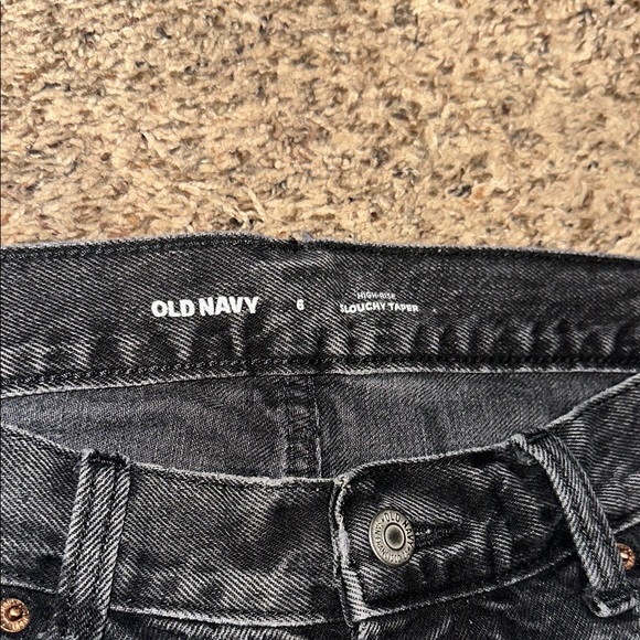 Old navy highwaisted slouchy jeans - Picture 6 of 8